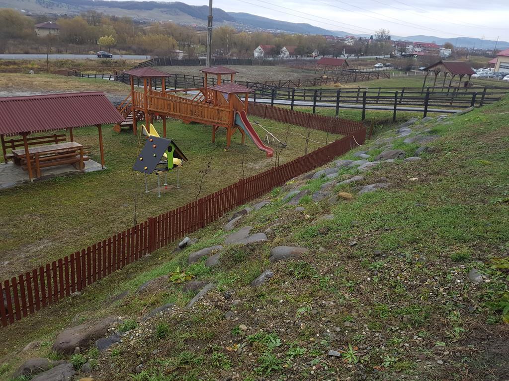 Pensiunea Haiducilor Bistrita  Bagian luar foto